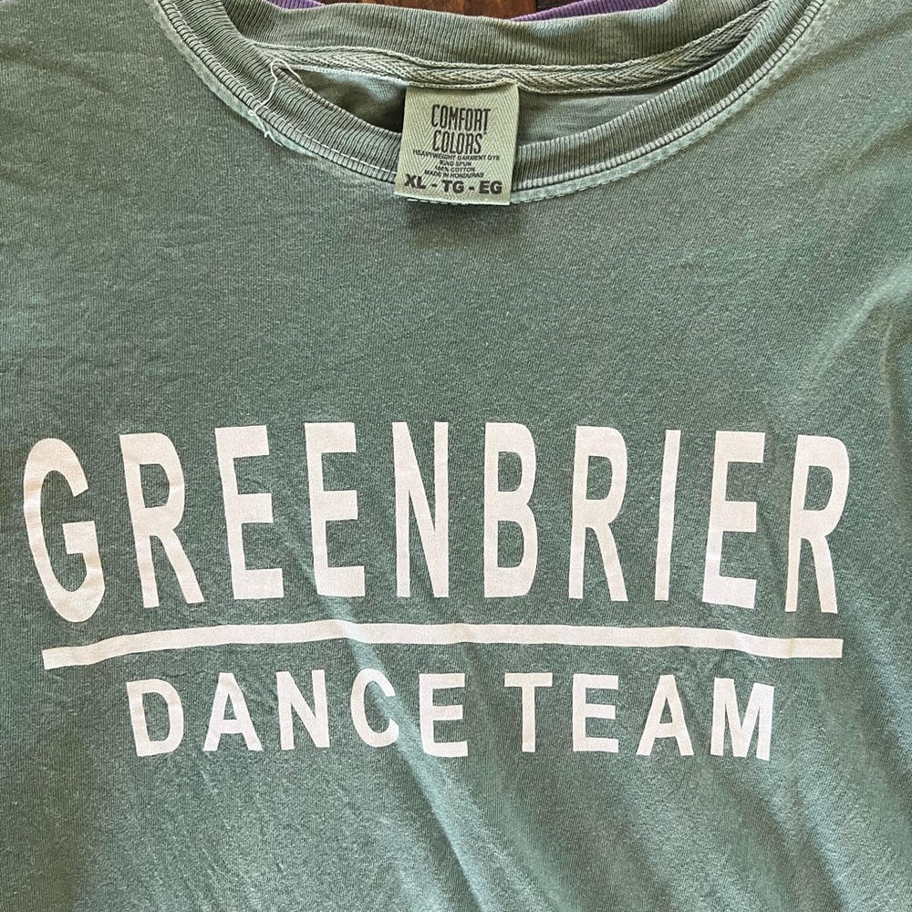 comfort colors tee